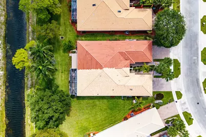 10644 Royal Caribbean Circle, Boynton Beach, FL 33437 - Photo 34