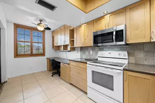 7350 NW 18th St, Margate, FL 33063 - Photo 6