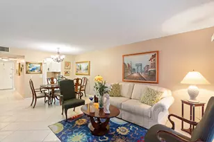 13000 SW 15th Ct, Pembroke Pines, FL 33027 - Photo 4