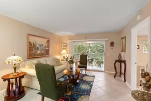 13000 SW 15th Ct, Pembroke Pines, FL 33027 - Photo 2