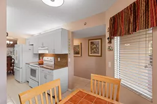 13000 SW 15th Ct, Pembroke Pines, FL 33027 - Photo 10