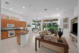 10689 Northgreen Dr, Lake Worth, FL 33449 - Photo 6
