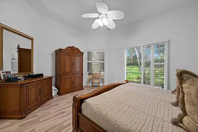 10689 Northgreen Drive, Lake Worth, FL 33449 - Photo 12