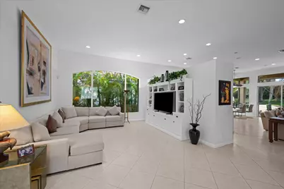10689 Northgreen Drive, Lake Worth, FL 33449 - Photo 4