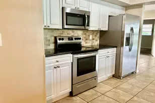 861 NW 72nd Ave, Plantation, FL 33317 - Photo 6