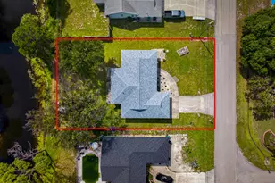662 SE Essex Dr, Port Saint Lucie, FL 34984 - Photo 42