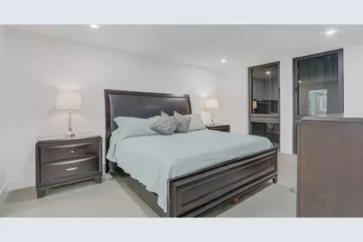 5380 N Ocean Drive #17e, Singer Island, FL 33404 - Photo 18