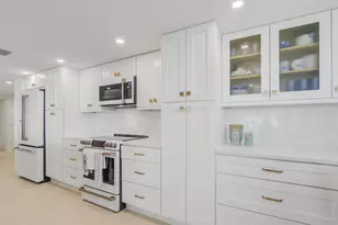5380 N Ocean Dr, Singer Island, FL 33404 - Photo 8