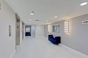 5380 N Ocean Dr, Singer Island, FL 33404 - Photo 48