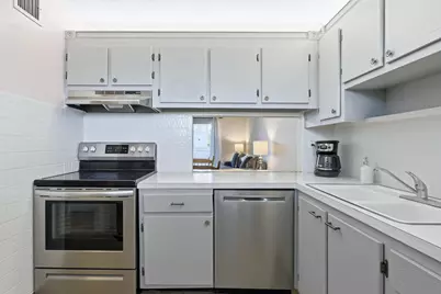 2534 Garden Drive S #203, Lake Worth, FL 33461 - Photo 2
