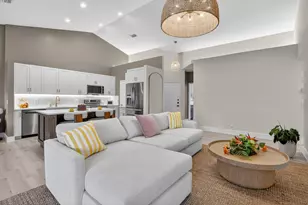 5801 Coach House Cir, Boca Raton, FL 33486 - Photo 2