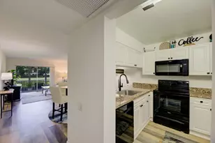 4502 Martinique Way, Coconut Creek, FL 33066 - Photo 10