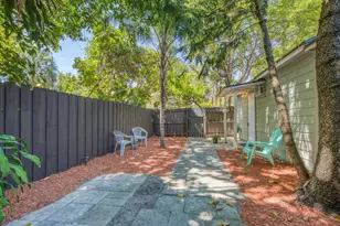 519 S M St, Lake Worth Beach, FL 33460 - Photo 2