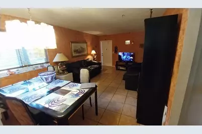 651 NW 79th Avenue #Apt 104, Pembroke Pines, FL 33024 - Photo 6