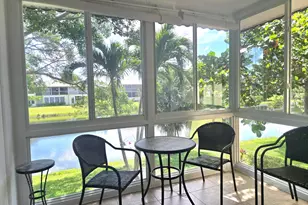 209 Oxford 100, West Palm Beach, FL 33417 - Photo 8