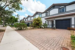2481 NW 98th Ln, Sunrise, FL 33322 - Photo 2