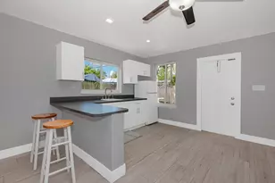 2733 NE 6th Ave, Wilton Manors, FL 33334 - Photo 26