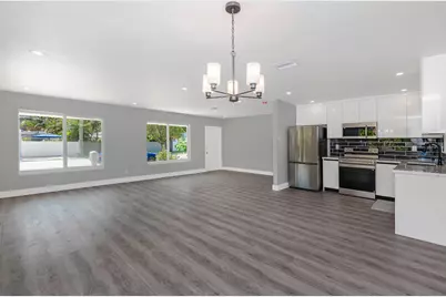 2733 NE 6th Avenue, Wilton Manors, FL 33334 - Photo 8