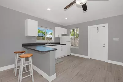 2733 NE 6th Avenue, Wilton Manors, FL 33334 - Photo 26