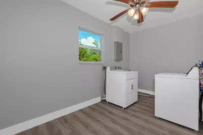 2733 NE 6th Avenue, Wilton Manors, FL 33334 - Photo 22