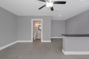 2733 NE 6th Ave, Wilton Manors, FL 33334 - Photo 34