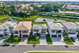 8252 Essex Country Clb Dr, Boca Raton, FL 33434 - Photo 60
