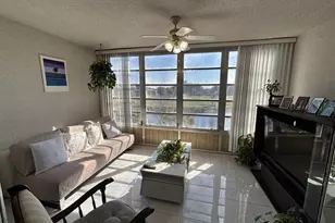 7620 NW 18th St, Margate, FL 33063 - Photo 8