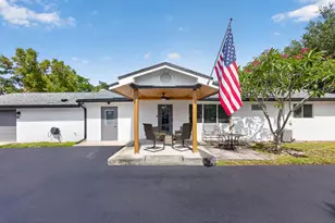 5500 West Pl, Mangonia Park, FL 33407 - Photo 2