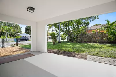 401 42nd Street, West Palm Beach, FL 33407 - Photo 4