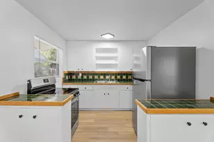401 42nd St, West Palm Beach, FL 33407 - Photo 10