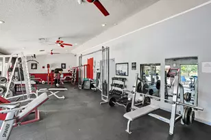 3028 S Oakland Forest Dr, Oakland Park, FL 33309 - Photo 24