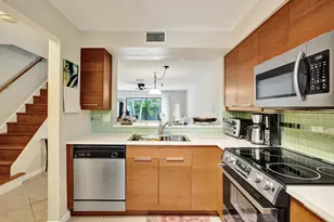 3028 S Oakland Forest Dr, Oakland Park, FL 33309 - Photo 4