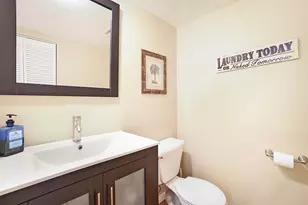 825 Center St, Jupiter, FL 33458 - Photo 14