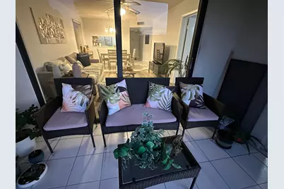 3138 Via Poinciana #317, Lake Worth, FL 33467 - Photo 12