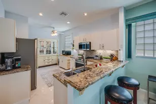 8471 Lake Cypress Rd, Lake Worth, FL 33467 - Photo 6
