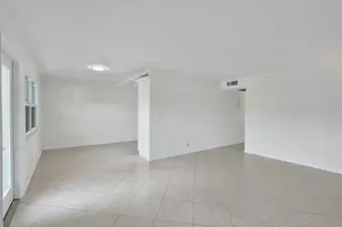 1112 Oakridge, Deerfield Beach, FL 33442 - Photo 8