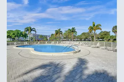 1112 Oakridge #1112, Deerfield Beach, FL 33442 - Photo 32