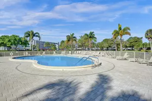 1112 Oakridge, Deerfield Beach, FL 33442 - Photo 32
