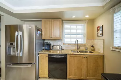 338 Waterside Drive, Hypoluxo, FL 33462 - Photo 8