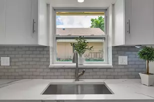 8182 Springtree Rd, Boca Raton, FL 33496 - Photo 8