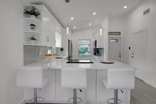 8182 Springtree Rd, Boca Raton, FL 33496 - Photo 2