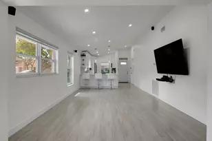 8182 Springtree Rd, Boca Raton, FL 33496 - Photo 16