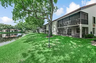 10851 Palm Lake Ave, Boynton Beach, FL 33437 - Photo 36