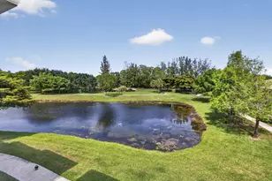 800 S Crestwood Ct Ct S, Royal Palm Beach, FL 33411 - Photo 38