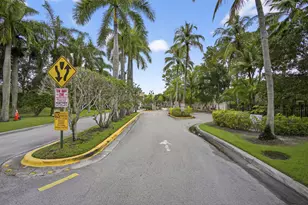800 S Crestwood Ct Ct S, Royal Palm Beach, FL 33411 - Photo 44