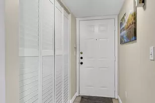 800 S Crestwood Ct Ct S, Royal Palm Beach, FL 33411 - Photo 8