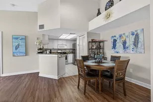 800 S Crestwood Ct Ct S, Royal Palm Beach, FL 33411 - Photo 16