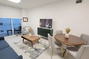 185 SE 14th Terrace, Miami, FL 33131 - Photo 8