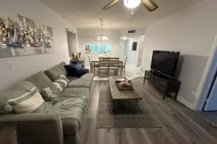 3138 Via Poinciana, Lake Worth, FL 33480 - Photo 2