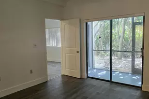 2445 SW 18th Terrace, Fort Lauderdale, FL 33315 - Photo 4